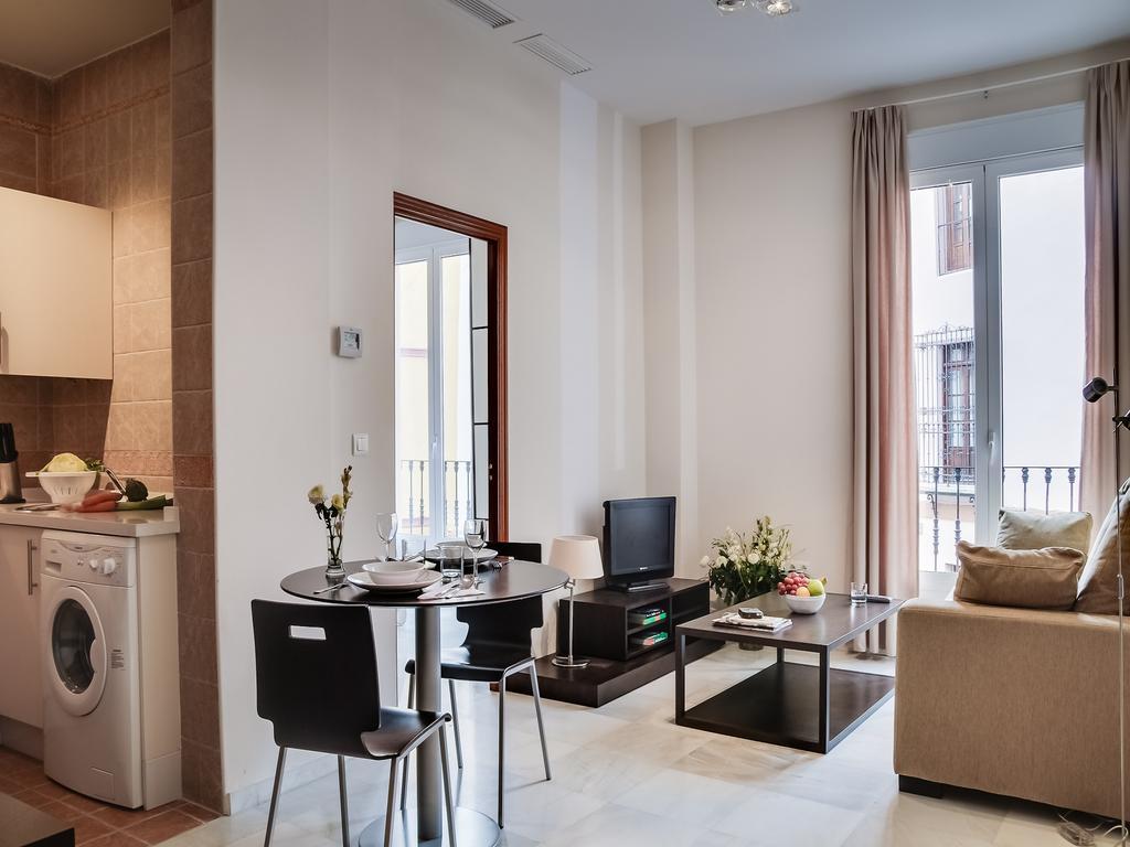 Apartamentos Las Cruces Sevilla Exterior foto